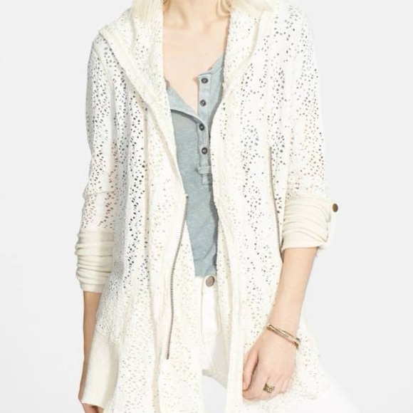 FREE PEOPLE | Oversized Asymmetrical Wrap Hoodie - Picture 5 of 8